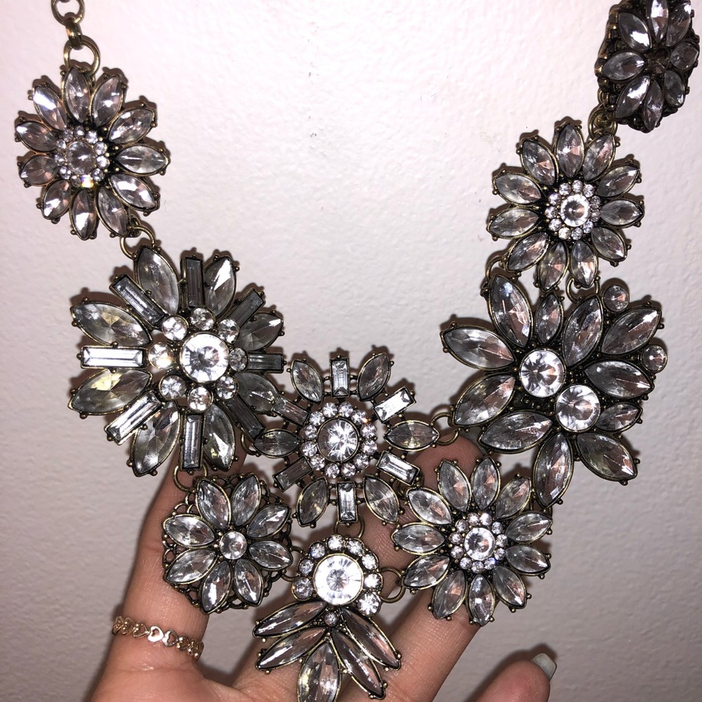 Necklace - Picture 2 of 3